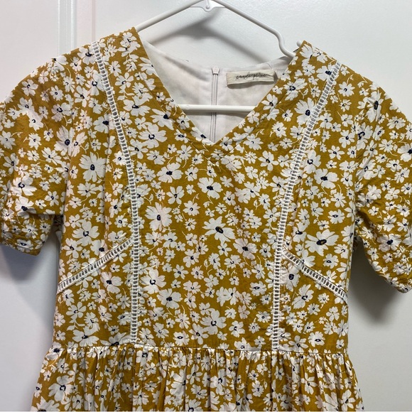 Pando Grove Yellow Floral Dress - Picture 4 of 5